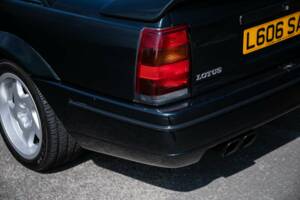 Image 32/37 de Vauxhall Lotus Carlton 3.6 (1993)