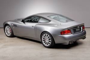 Bild 10/29 von Aston Martin V12 Vanquish (2001)