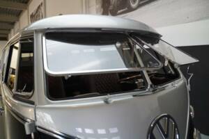 Image 22/50 of Volkswagen T1 Brasil (1967)