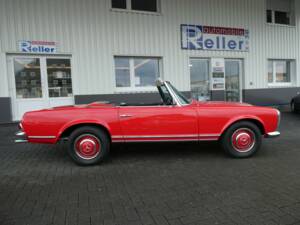 Bild 8/23 von Mercedes-Benz 230 SL (1964)