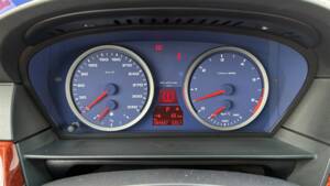 Immagine 42/62 di ALPINA B5 (2007)
