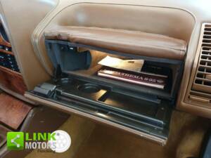 Bild 35/50 von Lancia Thema 8.32 (1989)