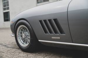 Image 14/79 of Ferrari 275 GTB/4 (1968)