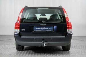 Bild 12/48 von Volvo V 70 2.4 (2006)