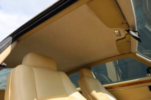 Image 15/29 of Jaguar XJS 4.0 (1991)