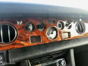 Image 44/50 of Rolls-Royce Silver Shadow I (1974)