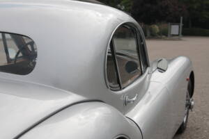 Bild 40/92 von Jaguar XK 120 FHC (1951)