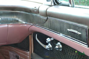 Image 42/50 of Cadillac de Ville Touring Sedan (1958)