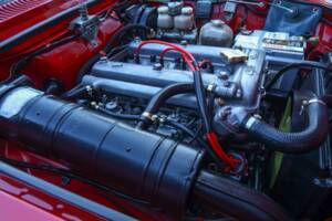 Imagen 30/50 de Alfa Romeo 2000 GT Veloce (1972)
