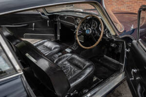 Image 63/72 de Aston Martin DB 4 (1962)