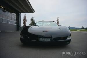 Image 13/48 of Chevrolet Corvette (1998)