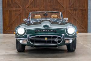 Image 4/34 de Jaguar Type E V12 (1972)