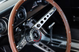 Image 13/31 de Ford Mustang GT (1966)