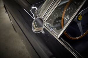 Image 58/100 of Ferrari 250 GT (1962)