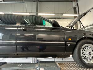 Immagine 14/44 di Audi 200 - 2.2 20V Turbo quattro (1990)