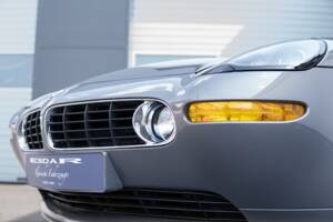 Image 10/32 of BMW Z8 (2001)