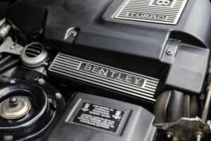 Afbeelding 40/50 van Bentley Azure (1997)