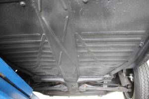 Bild 16/19 von Volkswagen Käfer 1303 LS (1976)