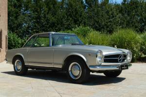 Image 3/50 of Mercedes-Benz 230 SL (1965)