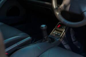 Bild 47/62 von Porsche 911 Carrera 4 (1996)