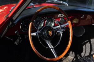Image 80/91 de Porsche 356 B Carrera 2/2000 GS (1962)