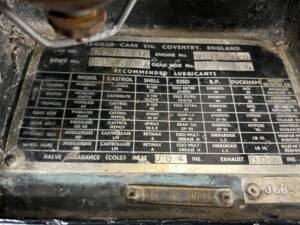 Bild 37/47 von Jaguar E-Type (1968)