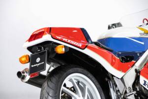 Immagine 10/48 di Honda VFR 750R RC 30 (1988)