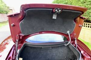 Bild 38/50 von Aston Martin DB 9 (2005)