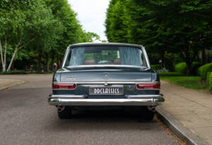 Image 6/21 of Mercedes-Benz 600 (1967)
