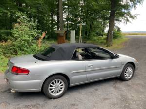 Image 8/21 of Chrysler Sebring 2.7 V6 (2001)