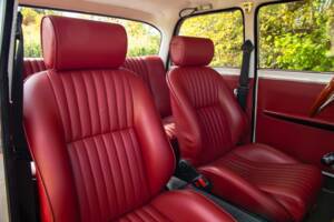 Image 42/50 de Alfa Romeo Giulia Nuova Super 1600 (1968)