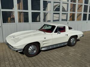 Bild 15/27 von Chevrolet Corvette Sting Ray (1964)