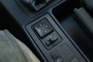 Imagen 29/49 de Alfa Romeo 164 2.0 Super (1995)