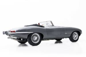 Afbeelding 43/50 van Jaguar E-Type 3.8 (1961)