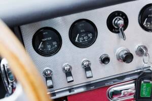 Afbeelding 34/50 van Jaguar E-Type 3.8 (1961)