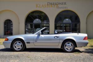 Image 3/50 of Mercedes-Benz 300 SL (1991)