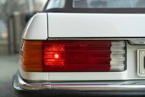 Image 11/50 de Mercedes-Benz 300 SL (1986)