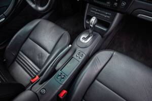 Afbeelding 45/73 van Porsche 911 Carrera 4S (2002)
