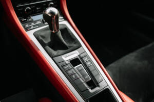 Image 39/70 of Porsche Boxster Spyder (2015)