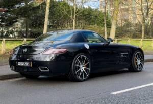 Bild 3/17 von Mercedes-Benz SLS AMG (2010)