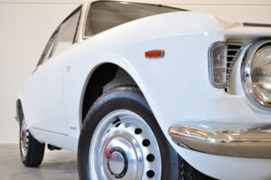 Image 10/30 of Alfa Romeo Giulia 1600 Sprint GT (1964)