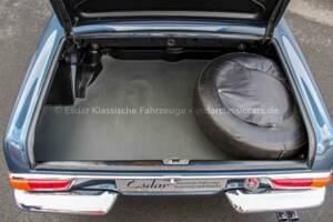 Afbeelding 26/41 van Mercedes-Benz 280 SL (1969)