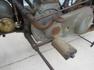 Image 30/47 of Triumph Model H (1919)