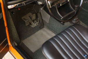 Image 13/94 of BMW 1600 Convertible (1970)
