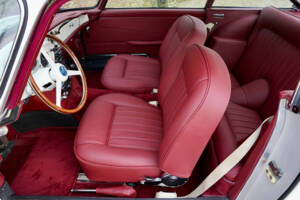 Bild 38/50 von Aston Martin DB 4 (1961)