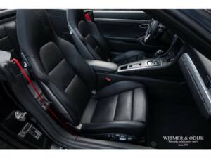Bild 13/36 von Porsche 911 Carrera 4S (2016)