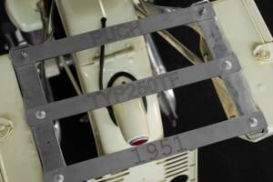 Image 17/18 of Puch 250 TF (1951)