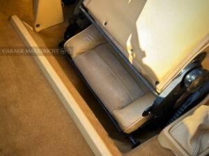 Image 45/100 de Alfa Romeo 2.0 Spider (1993)