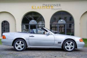 Image 9/34 of Mercedes-Benz 300 SL (1991)