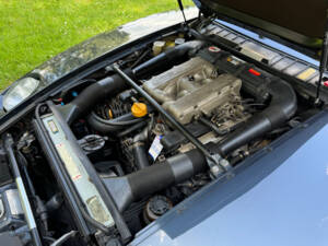 Immagine 60/77 di Porsche 928 GT (1990)